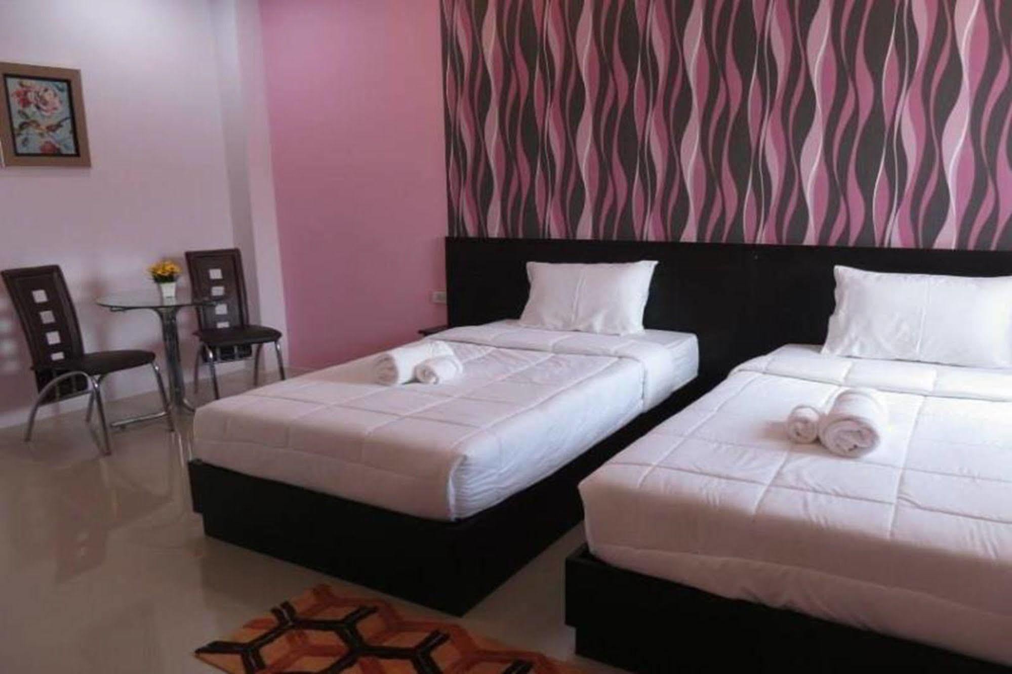 The Zara Double Tree Hotel Ubon Ratchathani Ngoại thất bức ảnh