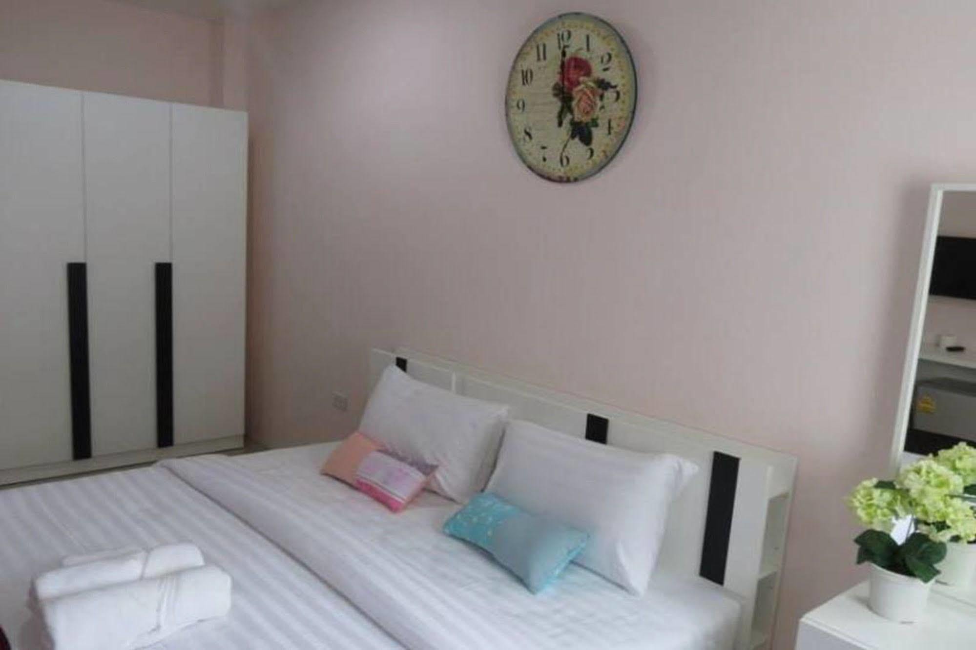 The Zara Double Tree Hotel Ubon Ratchathani Ngoại thất bức ảnh